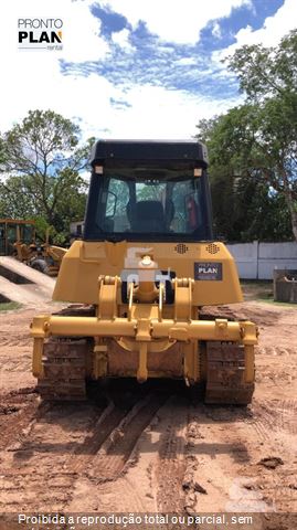 Trator de Esteira Caterpillar D6K