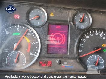 Caminhão Volkswagen 31-330 E Constellation 6x4 2p (Diesel)(E5)