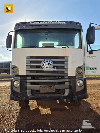 Caminhão Volkswagen 31-330 E Constellation 6x4 2p (Diesel)(E5)