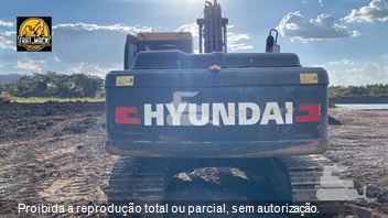 Escavadeira Hyundai R225L VS
