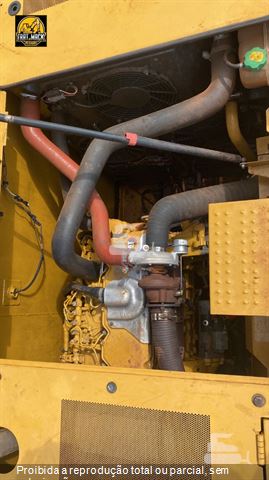 Escavadeira Caterpillar 320GC