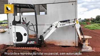 Mini-Escavadeira Bobcat E20Z
