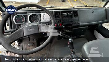 Caminhão Ford CARGO 1722/ 1722 E T 3-Eixos 2p (Diesel)