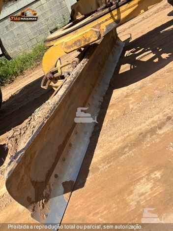 Motoniveladora Caterpillar 120H