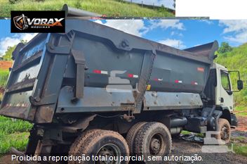 Caminhão Volvo VM 330 6x4 2p (Diesel) (E5)