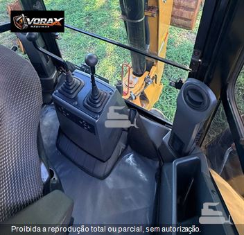 Retro Escavadeira Caterpillar 416
