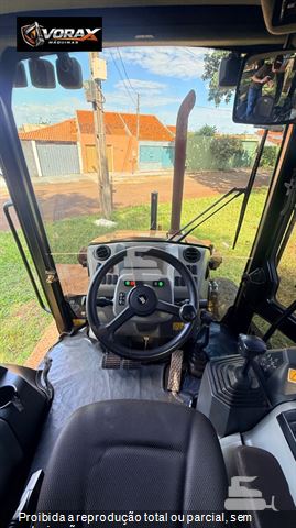 Retro Escavadeira Caterpillar 416