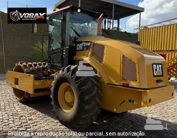 Rolo Compactador Caterpillar CP-54B