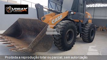 Pá Carregadeira Case 621E