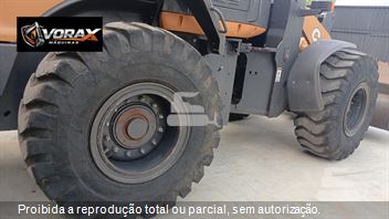 Pá Carregadeira Case 621E