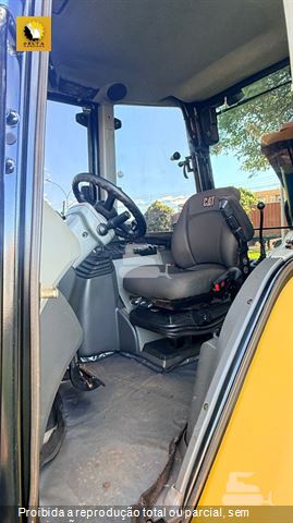 Retro Escavadeira Caterpillar 416
