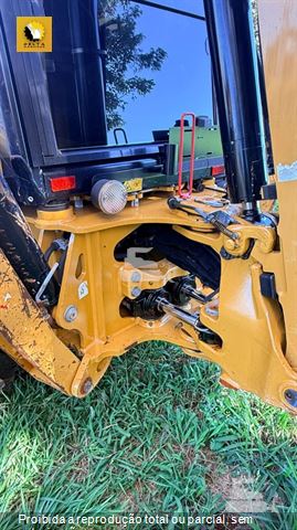 Retro Escavadeira Caterpillar 416
