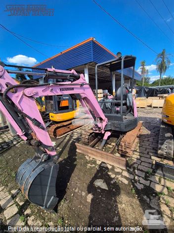 Mini-Escavadeira Yanmar Vio20