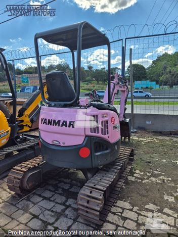 Mini-Escavadeira Yanmar Vio20