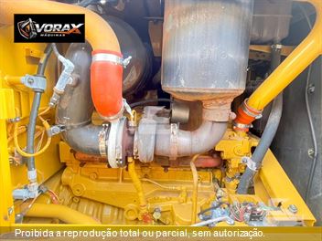 Motoniveladora Caterpillar 140K
