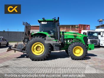 Trator Agrícola John Deere 7215J