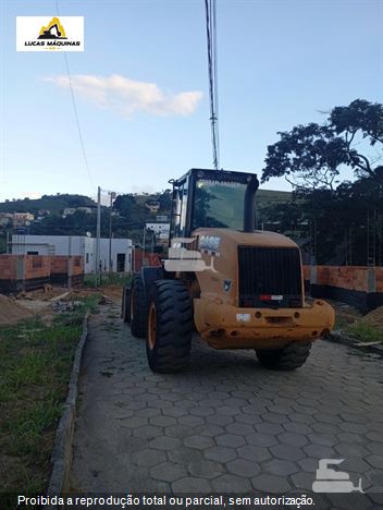 Pá Carregadeira Case 621D