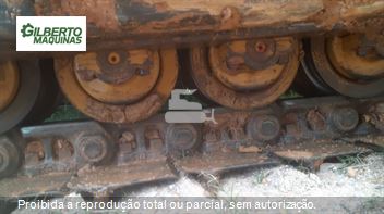 Trator de Esteira Caterpillar D4