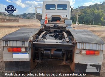 Caminhão Mercedes-Benz Axor 3344 S 6x4 2p (diesel)