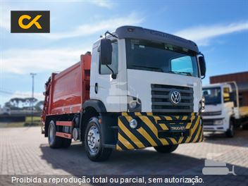 Caminhão Volkswagen 13-190 E Constellation 2p (Diesel)(E5)