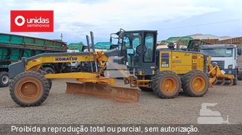 Motoniveladora Komatsu GD655-3