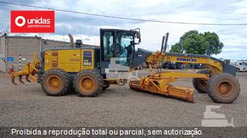 Motoniveladora Komatsu GD655-3