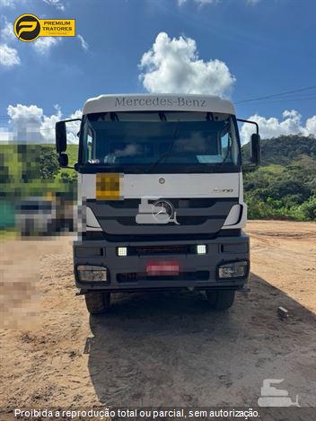 Caminhão Mercedes-Benz Axor 4144 K 6x4 2p (diesel)