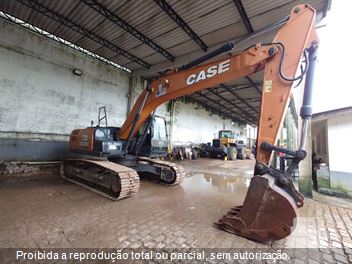 Escavadeira Case CX220C