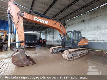 Escavadeira Case CX220C