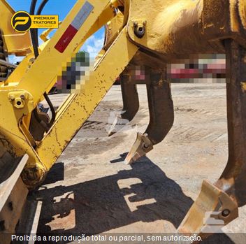 Trator de Esteira Komatsu D61-EX