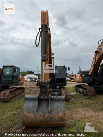 Escavadeira Case CX220C