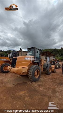 Pá Carregadeira Case 621D