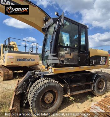 Escavadeira Caterpillar M318D