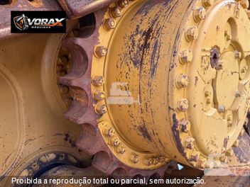 Trator de Esteira Caterpillar D8T