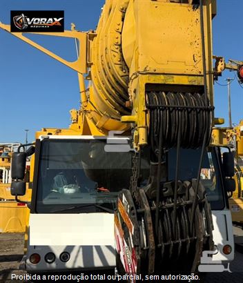Guindaste Liebherr LTM 1220-5.1