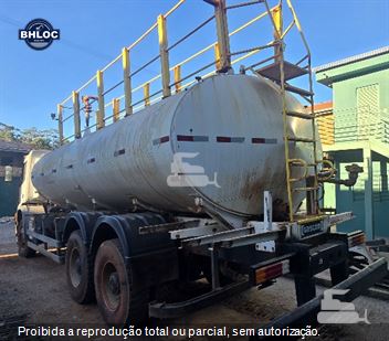 Caminhão Mercedes-Benz Axor 3131 6x4 2p (diesel)(E5)