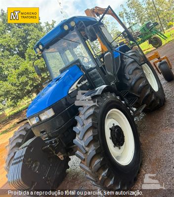 Trator Agrícola New Holland TS110