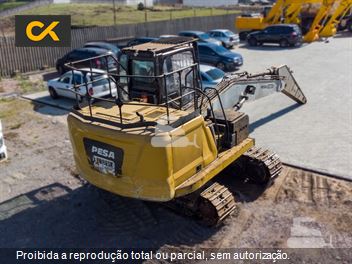 Escavadeira Caterpillar 320GC