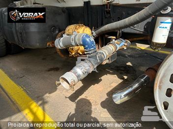 Caminhão Volkswagen 31-320 E Constellation 6x4 3-Eixos 2p (Diesel)