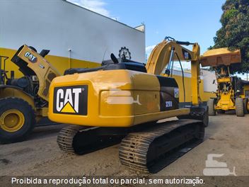 Escavadeira Caterpillar 320D2