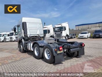 Caminhão Volkswagen 25-420 Constellation 6x2 2p (Diesel)(E5)