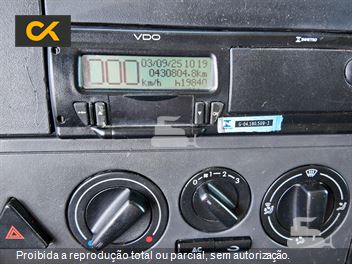 Caminhão Volkswagen 25-420 Constellation 6x2 2p (Diesel)(E5)