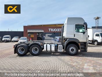 Caminhão Volkswagen 25-420 Constellation 6x2 2p (Diesel)(E5)