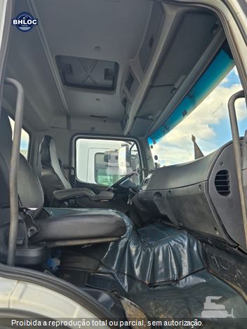 Caminhão Mercedes-Benz Atego 2730 6x4 2p (Diesel)(E5)