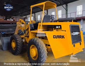 Pá Carregadeira Michigan 75III