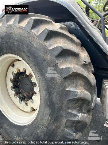 Trator Agrícola Valtra BH165