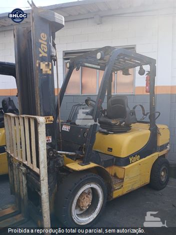 Empilhadeira Yale GLP050MX