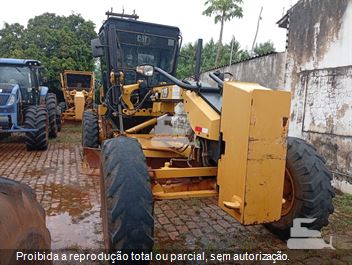 Motoniveladora Caterpillar 120