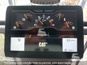 Motoniveladora Caterpillar 120