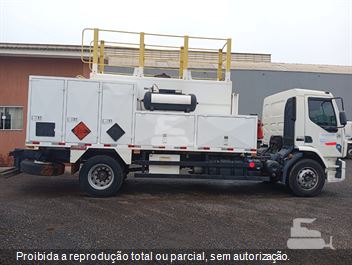 Caminhão Volvo VM 270 4x2 2p (Diesel) (E5)